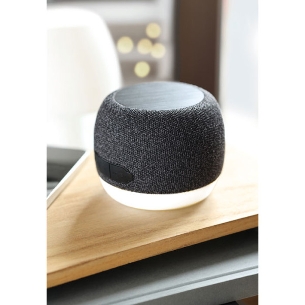 LISTOO+ - Ladestation mit Lautsprecher